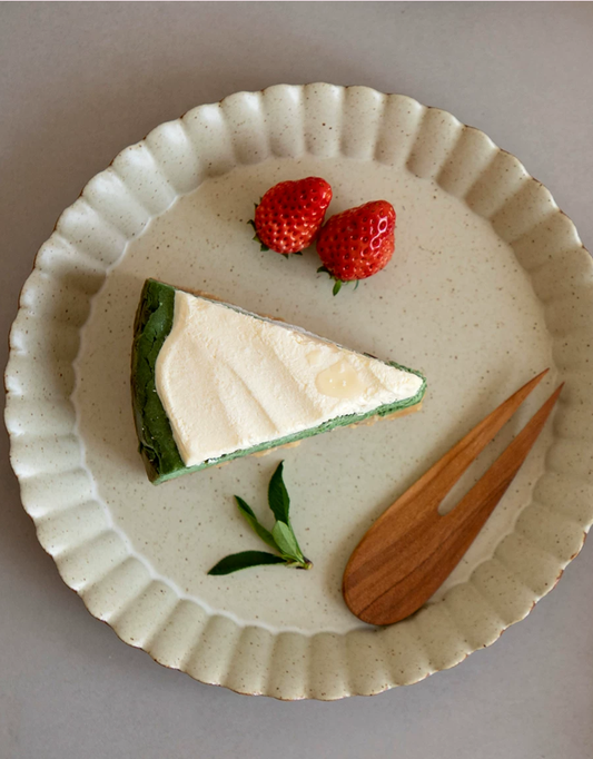 Handformed Terra Scallop Plate