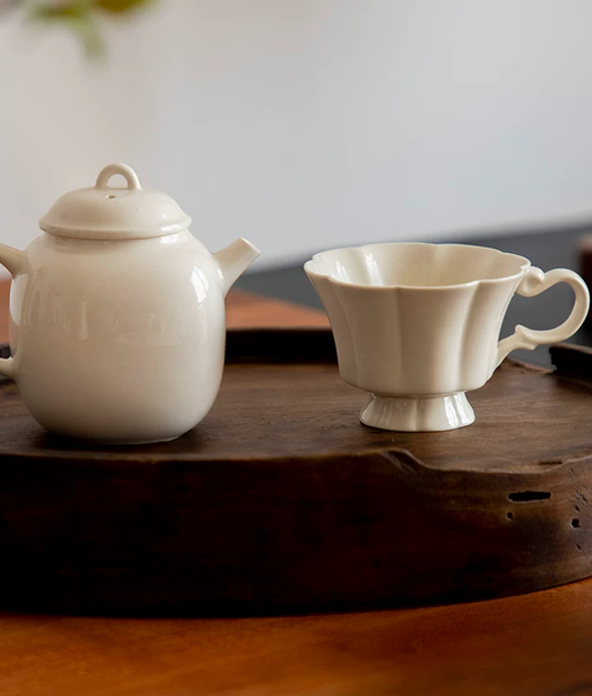 Heritage Bloom Handle Tea Cup